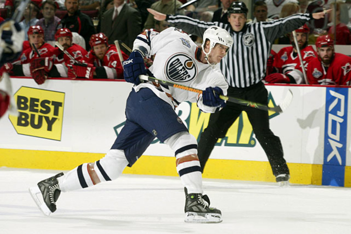 130404163212-chris-pronger-oilers-015651031-single-image-cut.jpg